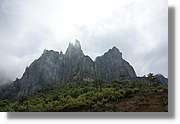 Montserrat_140.jpg(115 KB)