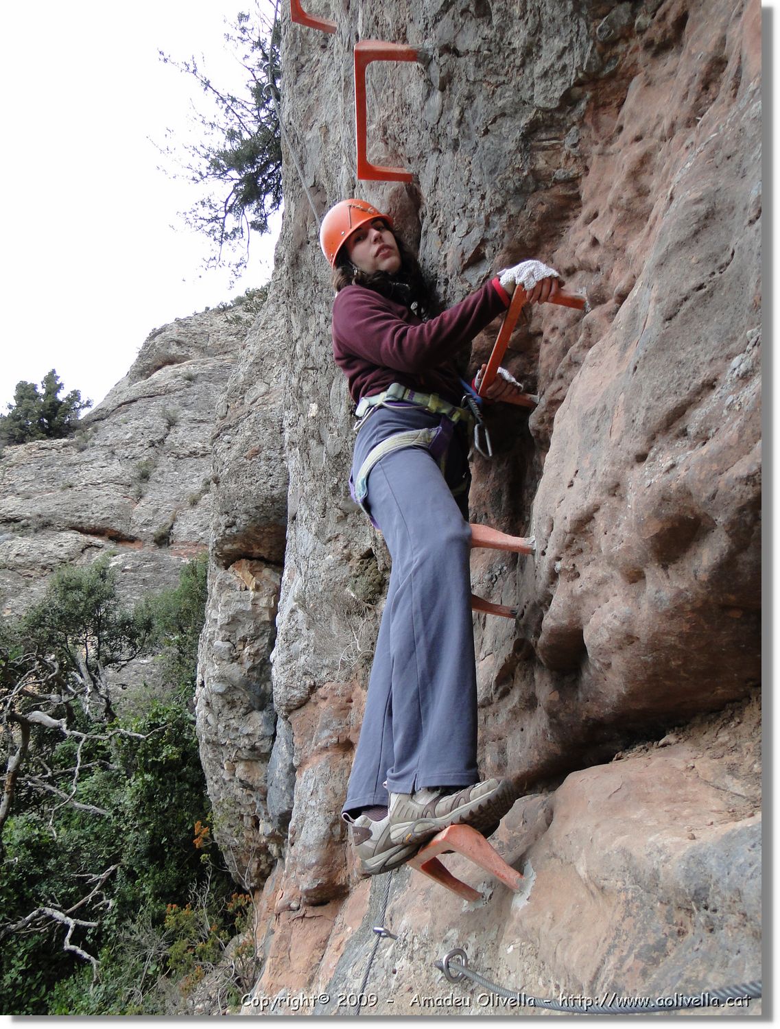 Montserrat_200.jpg