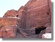 Petra_256.jpg